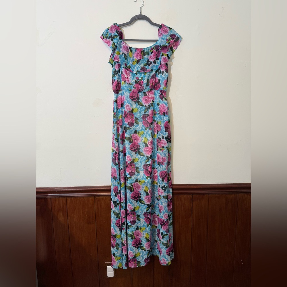 NWOT - Betsey Johnson Dress